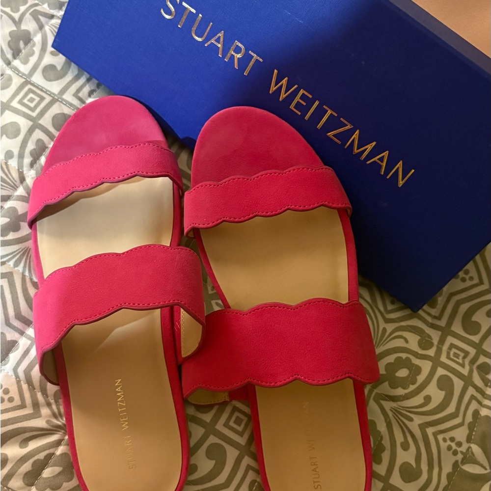 Sandals - Picture 2 of 4